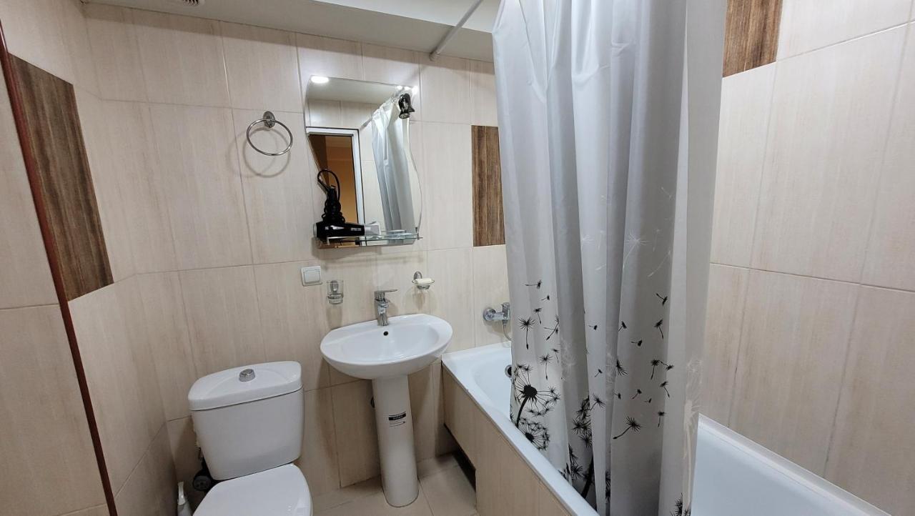 Квартира Около Мед Центра Астхик Yerevan Exterior photo